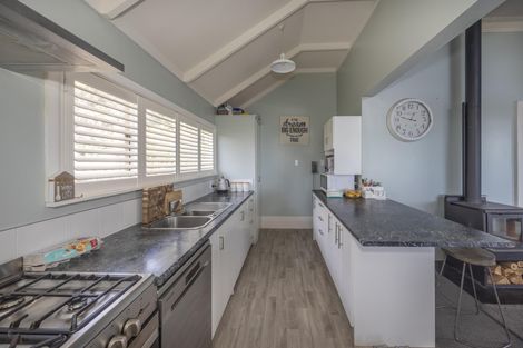 Photo of property in 9 Ure Street, South Hill, Oamaru, 9400