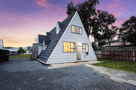 Photo of property in 28 Canberra Place, Waldronville, Dunedin, 9018