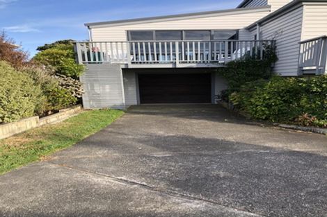 Photo of property in 45 Mana View Road, Paremata, Porirua, 5026