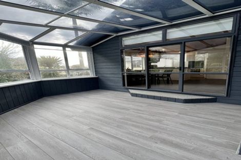 Photo of property in 2/51 John Gill Road, Shelly Park, Auckland, 2014