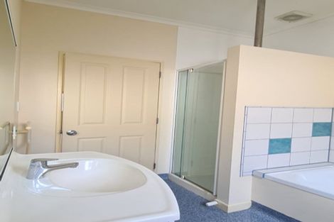 Photo of property in 24 Rex Street, Miramar, Wellington, 6022