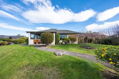 Photo of property in 6 James Cross Place, Mapua, 7005
