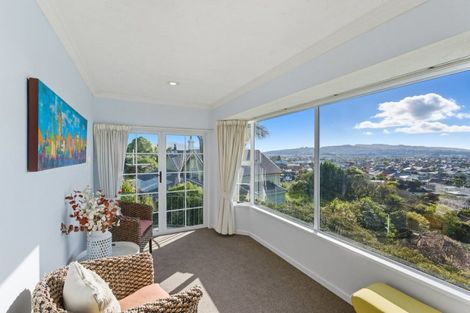 Photo of property in 112 Forbury Road, Saint Clair, Dunedin, 9012
