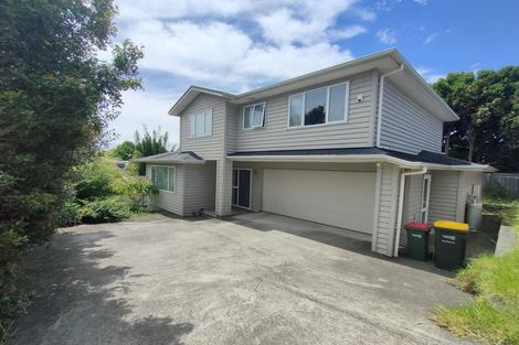 Photo of property in 6b Gossamer Drive, Pakuranga Heights, Auckland, 2010