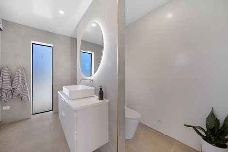 Photo of property in 49 Pukutahi Drive, Te Anau, 9600