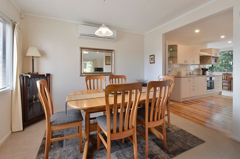 Photo of property in 1/15 Roys Road, Weymouth, Auckland, 2103
