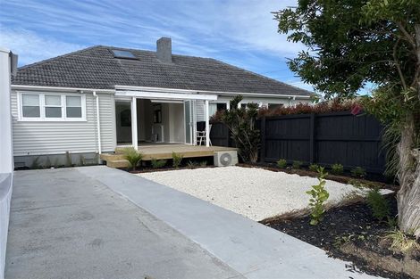 Photo of property in 70 Alverston Street, Waterview, Auckland, 1026