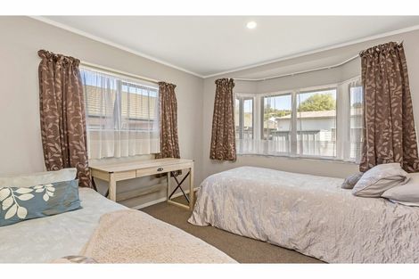 Photo of property in 52 Ranui Street, Dinsdale, Hamilton, 3204