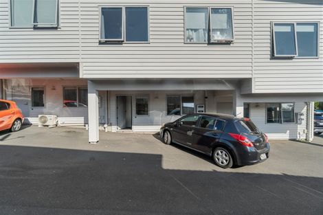 Photo of property in 2/44 Lorne Street, Melville, Hamilton, 3206