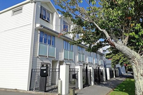 Photo of property in 3/1a Haverstock Road, Sandringham, Auckland, 1025