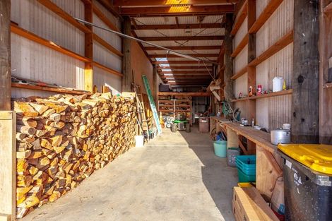 Photo of property in 64 Lees Road, Hahei, Whitianga, 3591