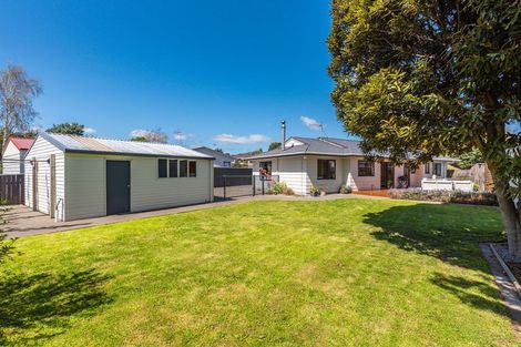 Photo of property in 37 Campbell Avenue, Paraparaumu, 5032