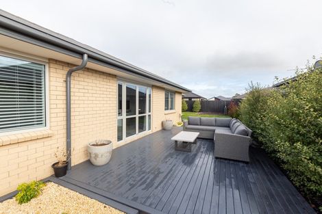 Photo of property in 10 Merino Street, Marshland, Christchurch, 8083