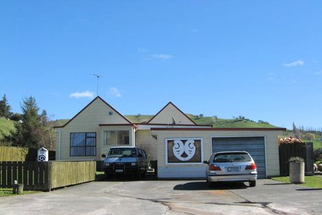Photo of property in 54 Goldfinch Street, Taihape, 4720