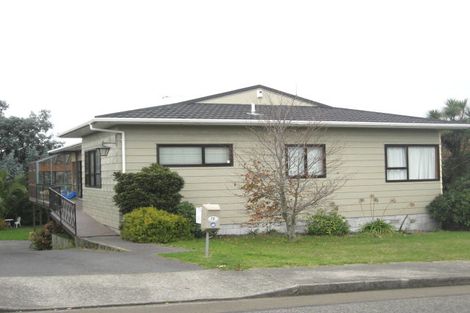 Photo of property in 16 Pohutukawa Crescent, Raumati Beach, Paraparaumu, 5032