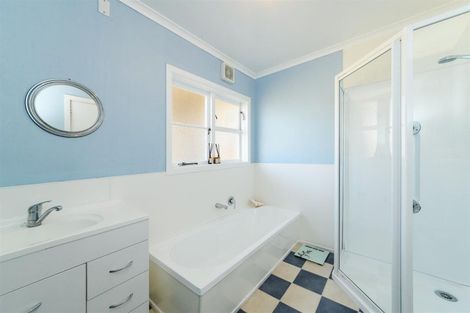 Photo of property in 11 Bond Street, Marton, 4710