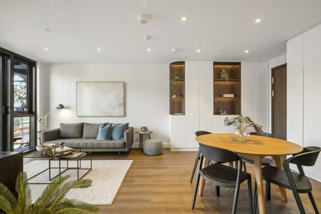 Photo of property in 1/223 Lake Road, Belmont, Auckland, 0622