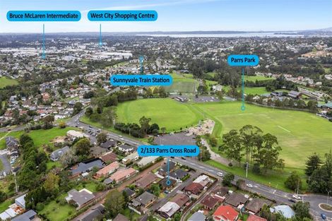 Photo of property in 2/133 Parrs Cross Road, Glen Eden, Auckland, 0612