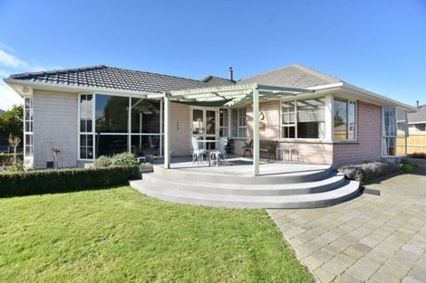 Photo of property in 11 Emlyn Place, Avondale, Christchurch, 8061