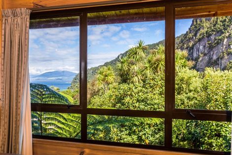 Photo of property in 17 Hinekapi Terrace, Kuratau, Turangi, 3381