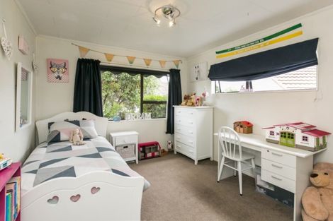 Photo of property in 11 Breadalbane Road, Havelock North, 4130