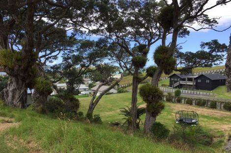 Photo of property in 9 Ongutukura Way, Oakura, Hikurangi, 0184