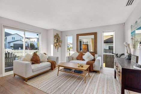 Photo of property in 26 Cassidy Drive, Orewa, 0931