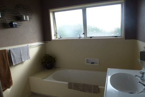 Photo of property in 54 Young Street, Morrinsville, 3300