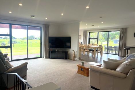 Photo of property in 114 Golf Links Road, Ruatapu, Hokitika, 7883