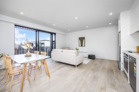 Photo of property in 206/168 Pilkington Road, Point England, Auckland, 1072