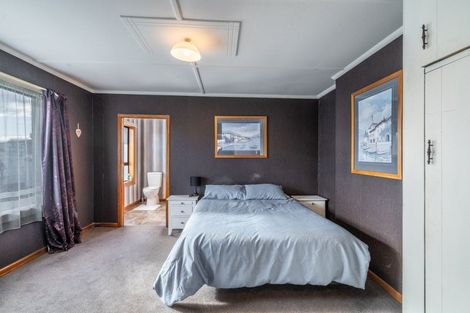 Photo of property in 69 Stobo Street, Grasmere, Invercargill, 9810