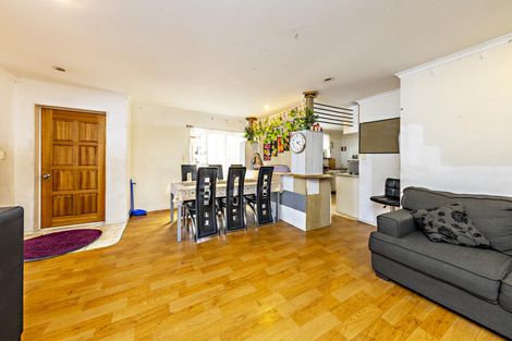 Photo of property in 153 Naylors Drive, Mangere, Auckland, 2022