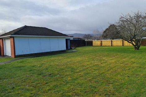Photo of property in 82 Fraser Crescent, Elderslea, Upper Hutt, 5018