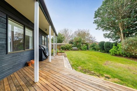 Photo of property in 23b Veale Road, Frankleigh Park, New Plymouth, 4310