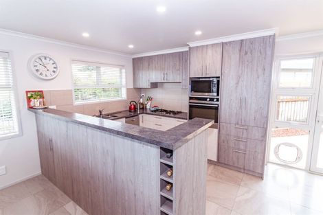 Photo of property in 98 Matai Street, Castlecliff, Whanganui, 4501