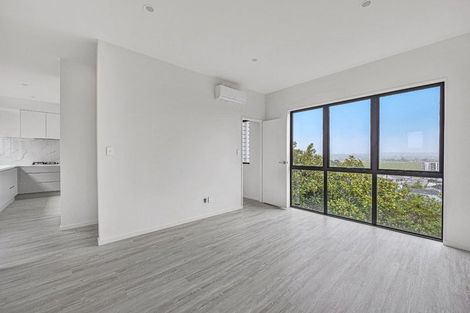 Photo of property in 10/15 Crayford Street, Avondale, Auckland, 1026