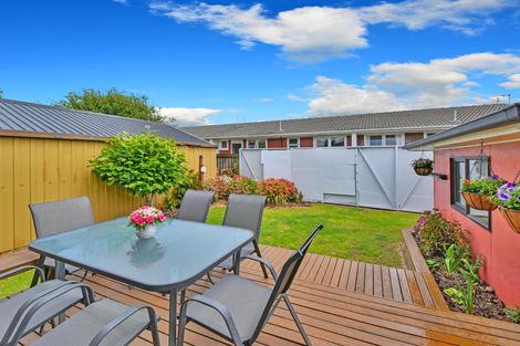 Photo of property in 117 Wallace Road, Mangere Bridge, Auckland, 2022