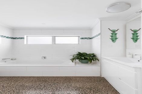 Photo of property in 19 Utopia Park Heights, Welcome Bay, Tauranga, 3112