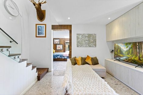 Photo of property in Butel Park, 15 Essex Avenue, Arrowtown, 9302