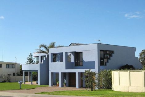 Photo of property in 6 Anne Street, Ohope, 3121