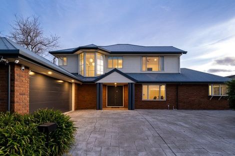 Photo of property in 1 Oaktree Lane, Bishopdale, Christchurch, 8053