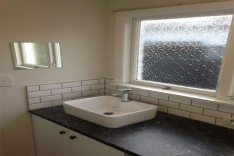 Photo of property in 2/42 Office Road, Merivale, Christchurch, 8014