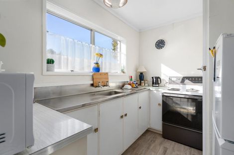 Photo of property in 88 Shakespeare Street, Leamington, Cambridge, 3432