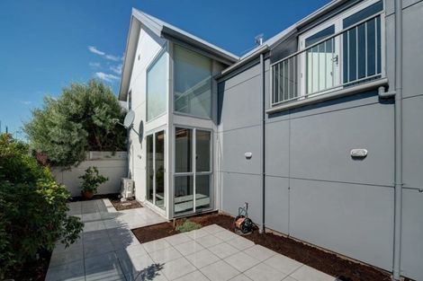 Photo of property in 2/1010 Colombo Street, St Albans, Christchurch, 8014