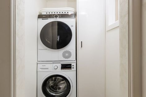 Photo of property in 30 Coronation Street, Waimate, 7924