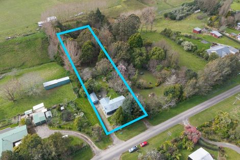 Photo of property in 86 Lindsay Road, Levin, 5510