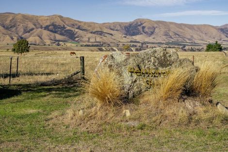 Photo of property in 182 Stevenson Road, Wanaka, 9382