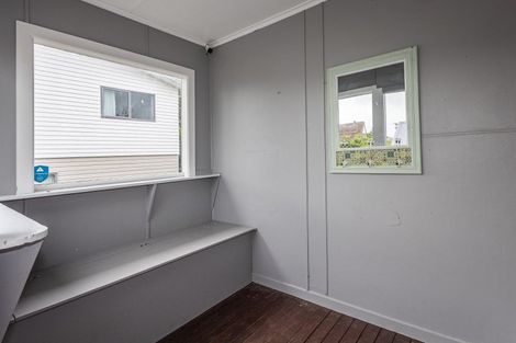 Photo of property in 12 Ward Street, National Park, Owhango, 3989