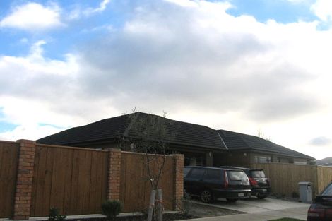 Photo of property in 18 Moana Grove, Waiwhetu, Lower Hutt, 5010