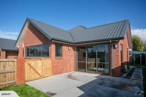 Photo of property in 15 Jarrett Terrace, Leamington, Cambridge, 3432